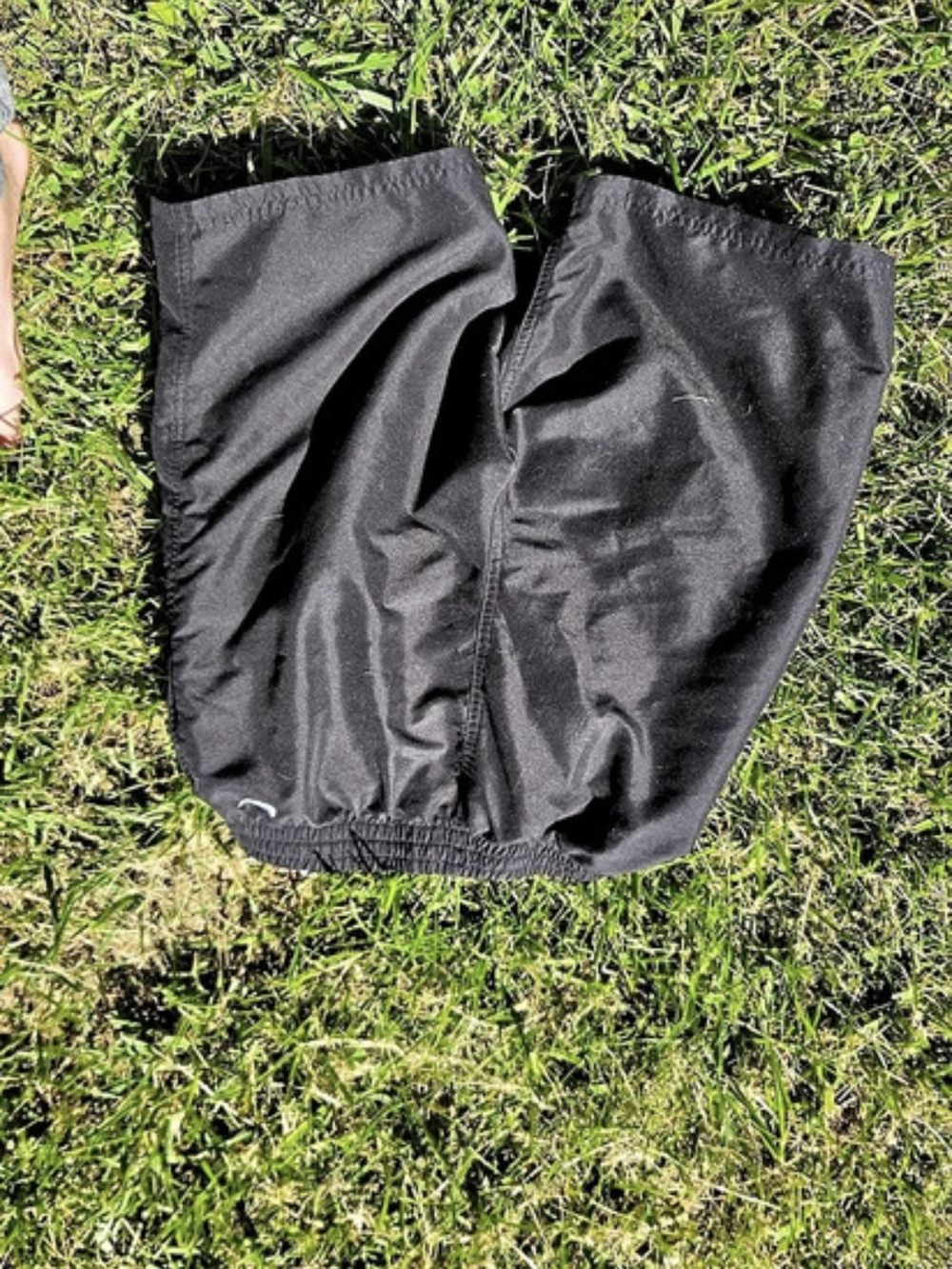 Nike Athletic Shorts in Black Size Medium